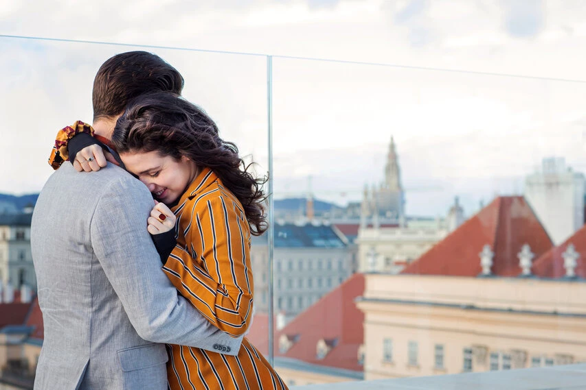 Shooting für ein Gewinnspiel des MQ Wien mit dem Magazin MISS für die erste Hochzeit in der MQ Libelle